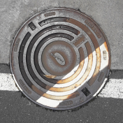 Manhole Cover Round With Stripe
